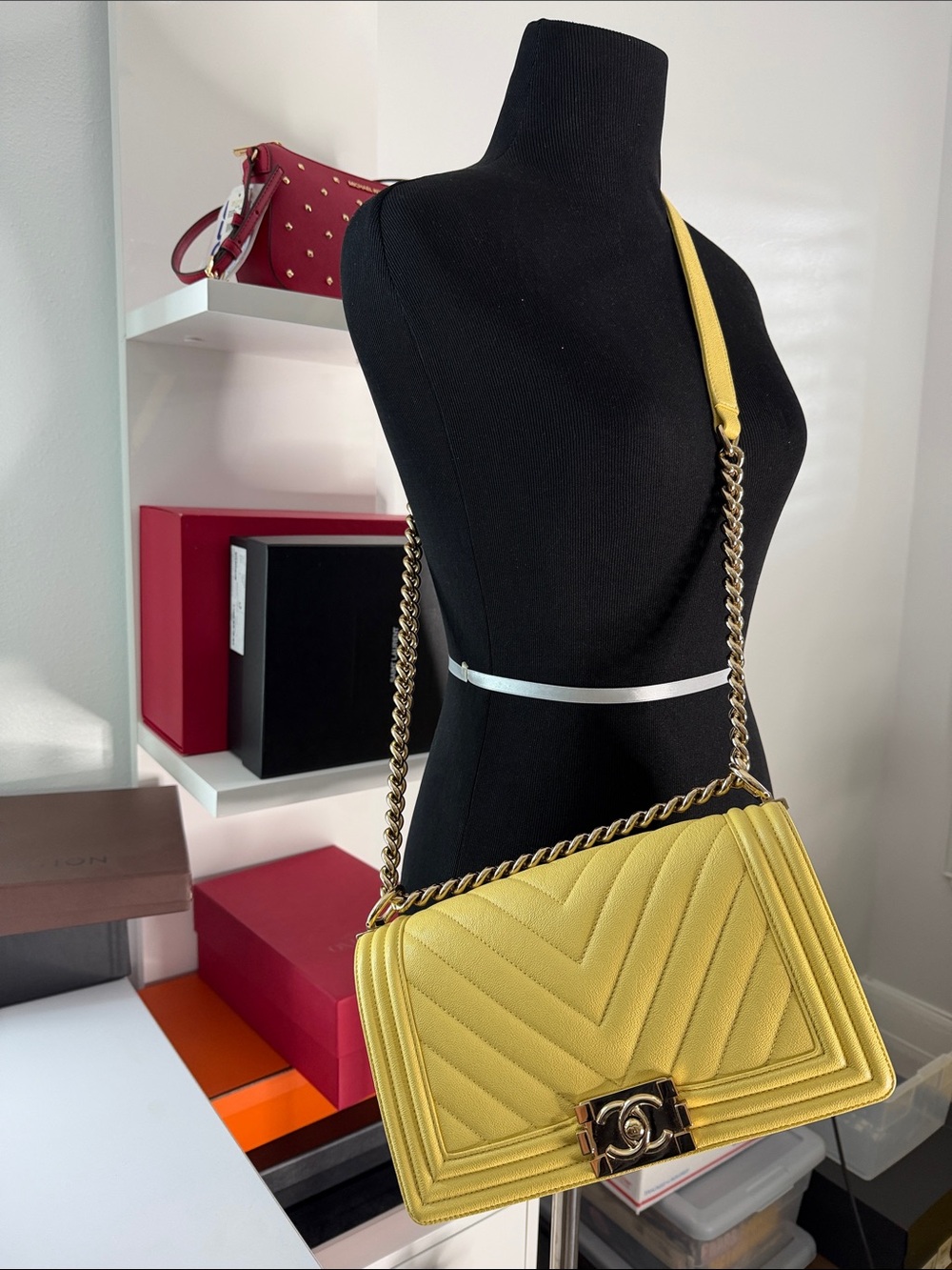 CHANEL Medium LeatherBoy bag